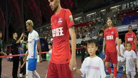 中国女足小组赛0-6负于英格兰，王霜点球无力回天，位列小组第三告别世界杯舞台